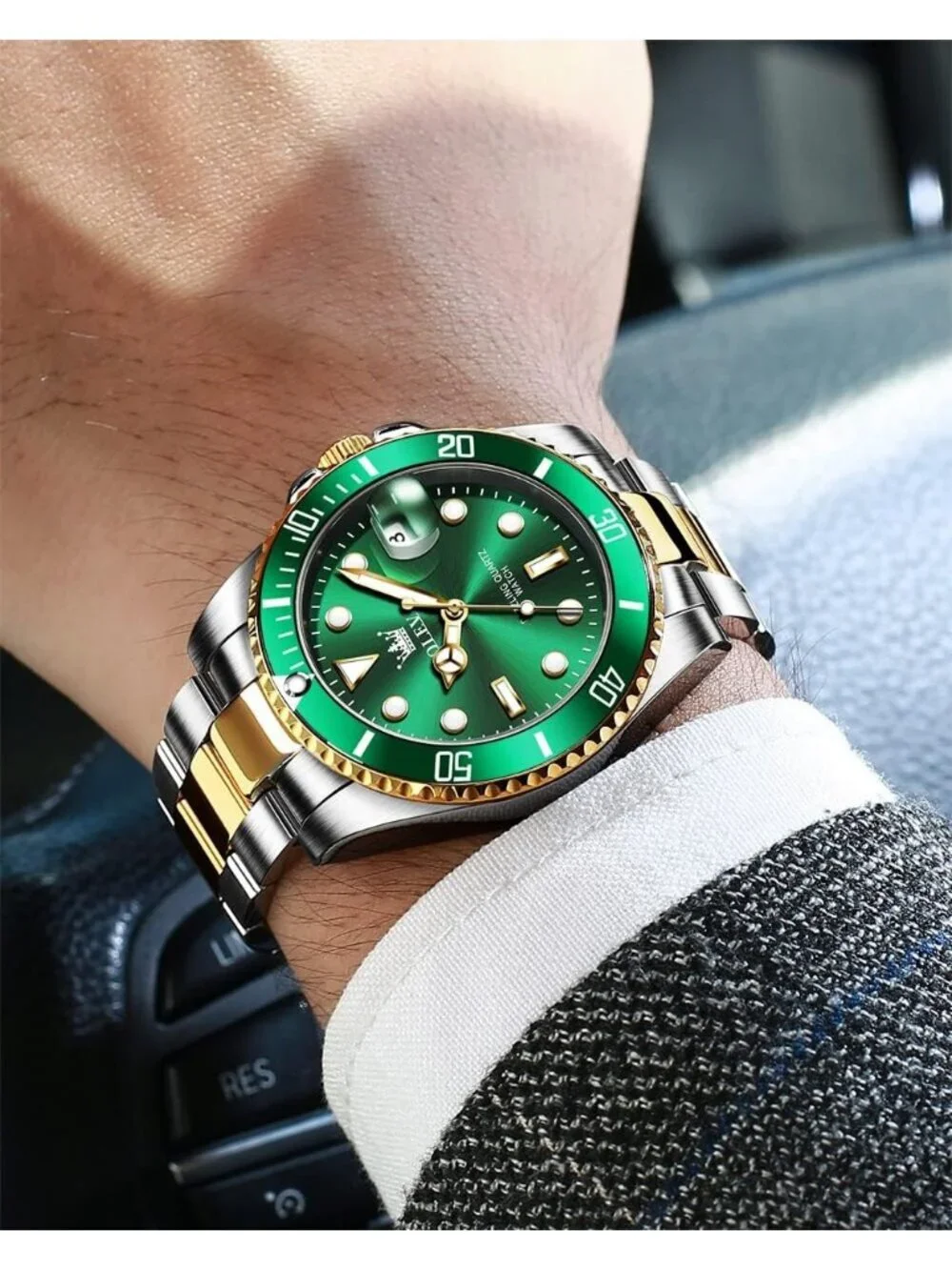Men's Green Premium Gold and Silver Stainless Analog Rotatable Bezel Steel Watch